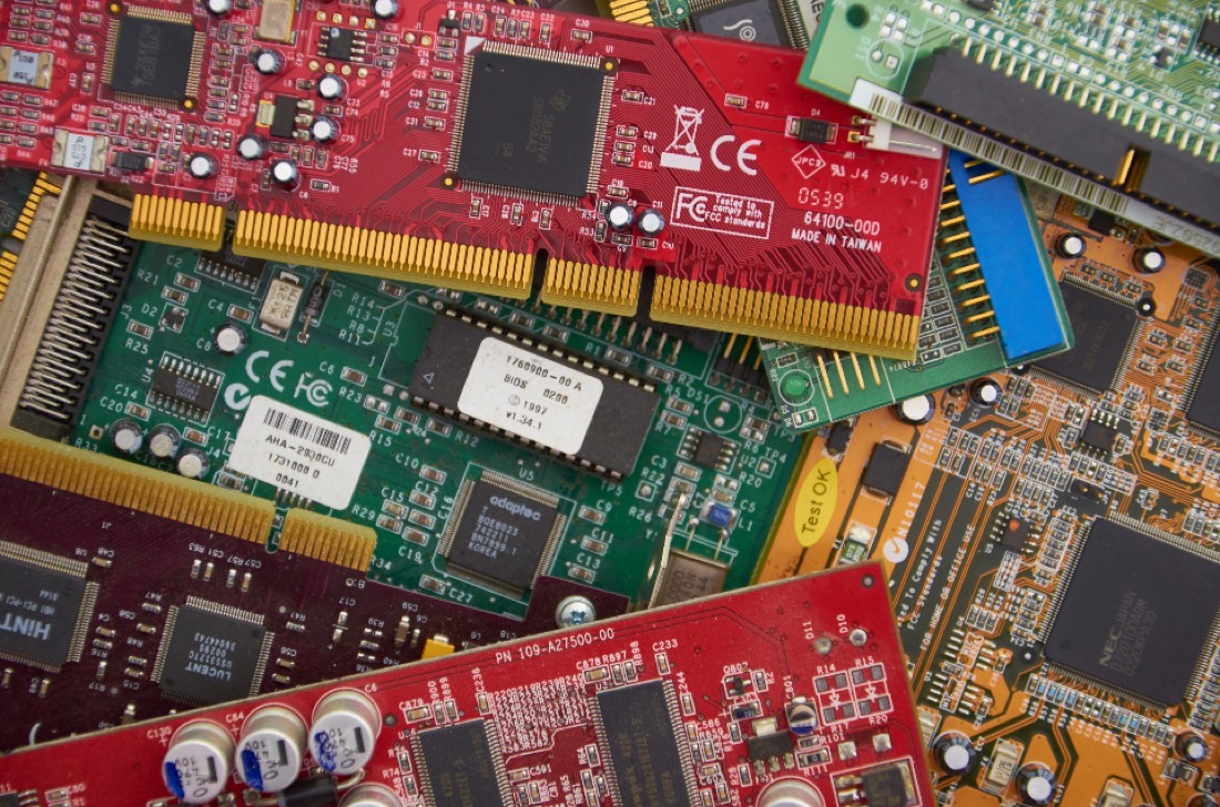 Circuit boards and electronic components